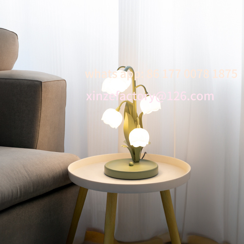 Lámpara de mesa de flores LED  - Decor Lighting Cy reseña y precio